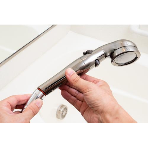 【日用雑貨】＜アラミック＞節水シャワープロプレミアム