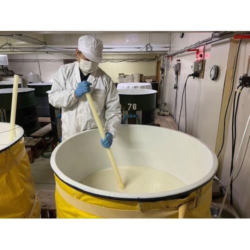 大山 特別純米酒 ひやおろし さんまラベルと特別純米酒 十水の２本セット