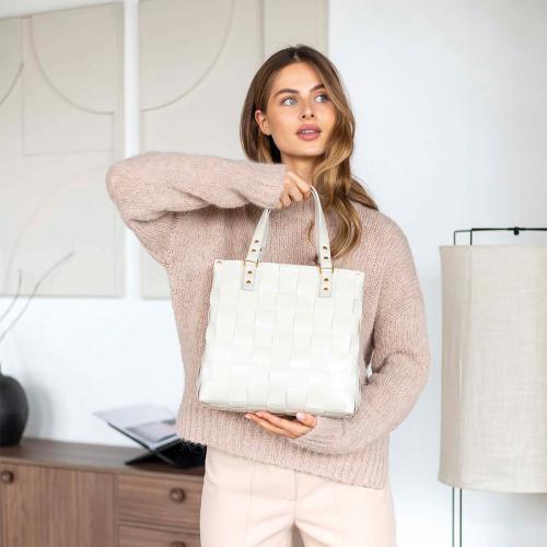 ＜Handed By＞ハンデッドバイ ハンドバッグ シャーロット