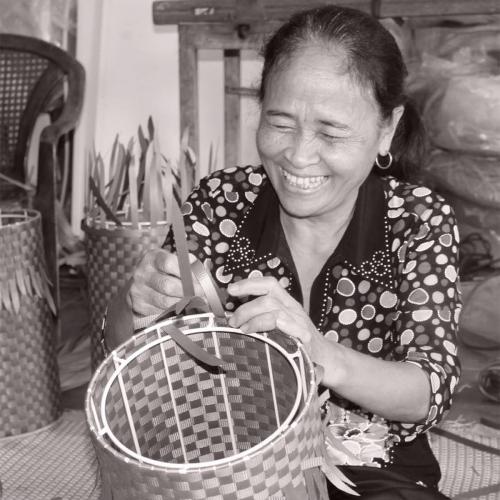 ＜Handed By＞ハンデッドバイ ハンドバッグ シャーロット