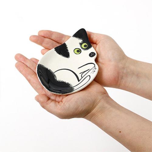 ＜Hannah Turner＞ハンナターナー トレイ ドッグ