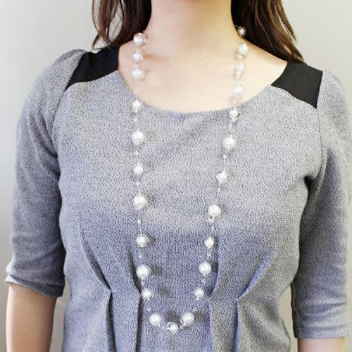 ＜シスカ＞≪FLOATING PEARLS≫ロングネックレス