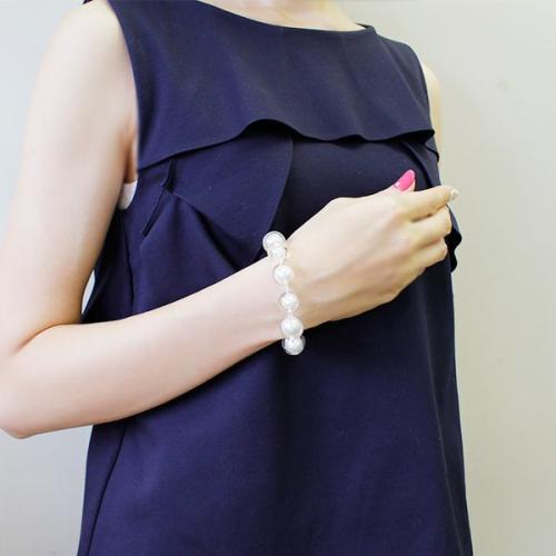 ＜シスカ＞≪FLOATING PEARLS≫ブレスレット