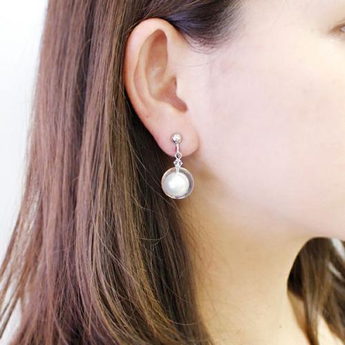 ＜シスカ＞≪FLOATING PEARLS≫イヤリング