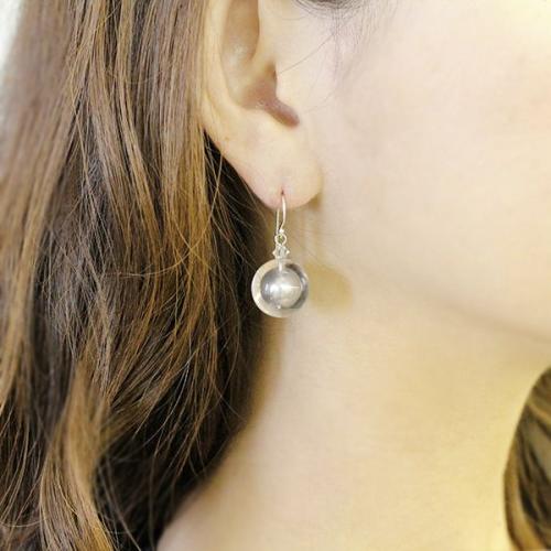 ＜シスカ＞≪FLOATING PEARLS≫ピアス