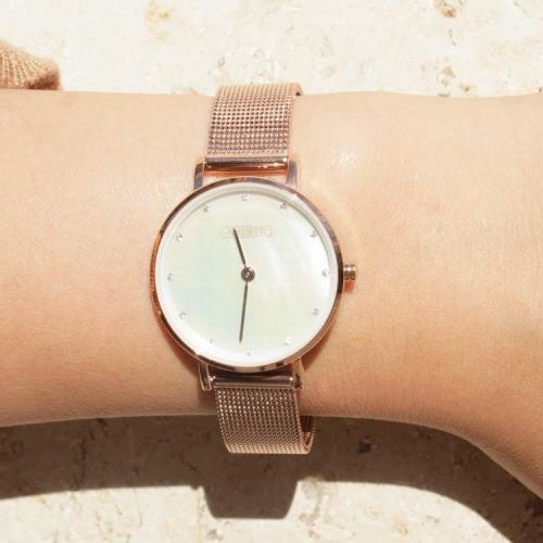 ＜アビステ＞ラウンドフェイスメッシュベルト腕時計