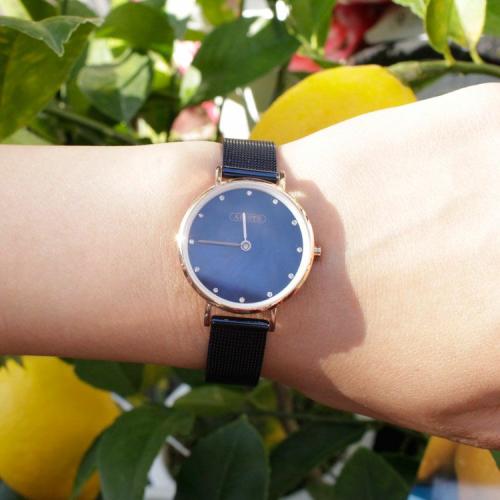 ＜アビステ＞ラウンドフェイスメッシュベルト腕時計