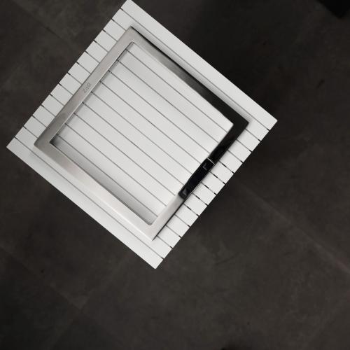 ＜ZitA＞自動開閉ごみ箱ZitA SQUARE 45L