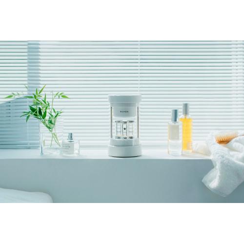 【TV紹介で話題】＜バルミューダ＞BALMUDA The Speaker バルミューダ ザ スピーカー　ホワイト　 M01A-WH