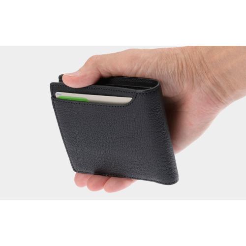 ＜ミラグロ＞姫路産ヌメゴート・二つ折り財布