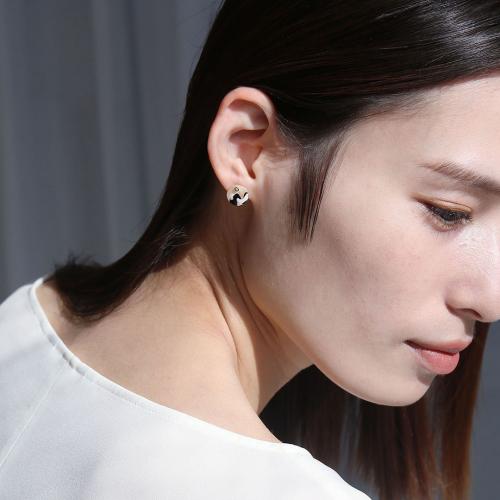 ＜HASUNA＞l'unique ピアス サークル