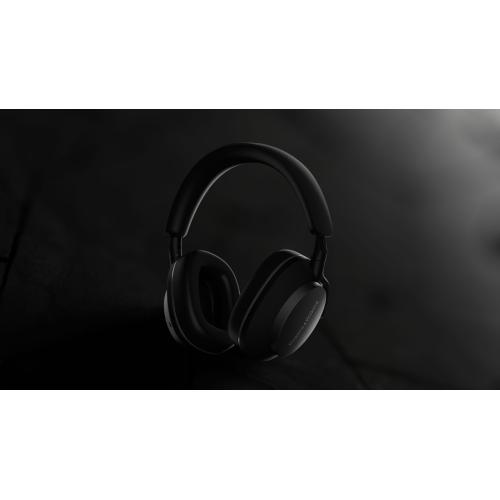 ＜Bowers & Wilkins＞オーバーイヤー・ノイズキャンセリング・ヘッドフォン　Px7S2e
