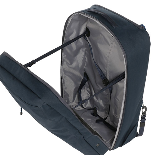 ＜ANA FINDS＞Traveler リュック型ソフトキャリー（機内持ち込みサイズ）