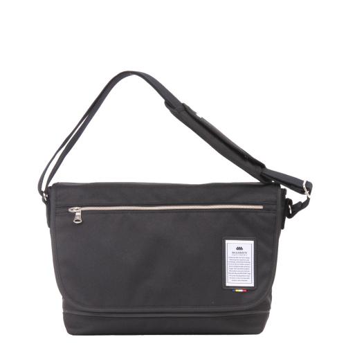 ＜MADDEN＞メッセンジャーバック NMTC07