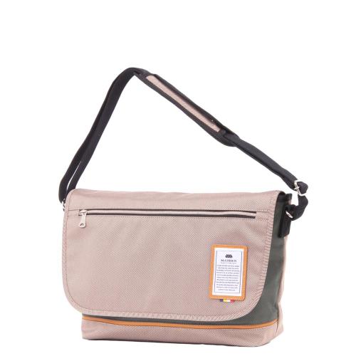 ＜MADDEN＞メッセンジャーバック NMTC07