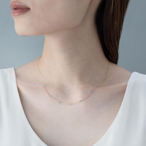 ＜HASUNA＞＊5月誕生石Flow ネックレス エメラルド