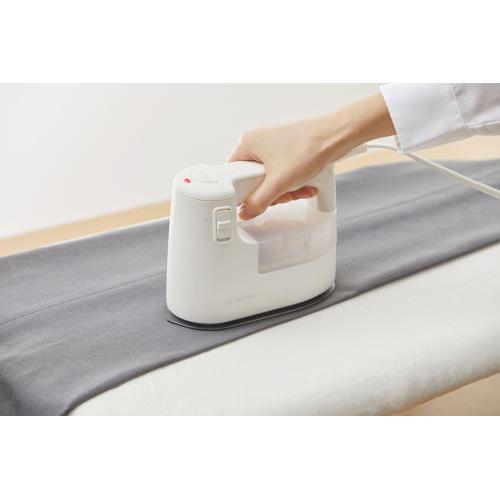 ＜アイリスオーヤマ＞衣類用スチーマー