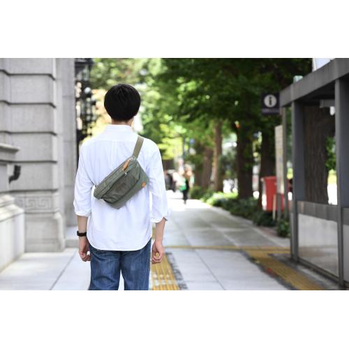 ＜エヴァウィン＞拡張ボディバッグ 86050