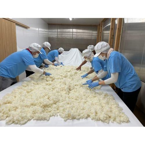 ＜本家松浦酒造場＞鳴門鯛 ワイングラスで美味しい純米酒セット【徳島県】