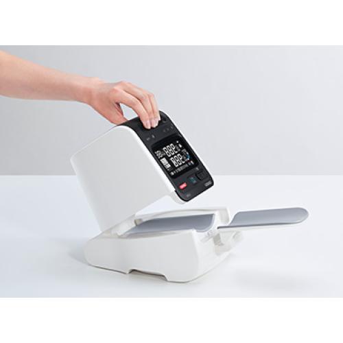 ＜オムロン＞上腕式血圧計　HCR-1902T2　スポットアーム