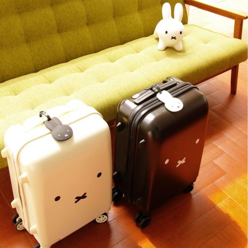 ＜ミッフィー＞ダイカットラゲージタグACC7032