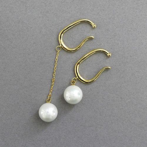 ＜アビステ＞ドロップパールイヤカフ