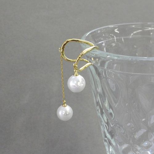 ＜アビステ＞ドロップパールイヤカフ