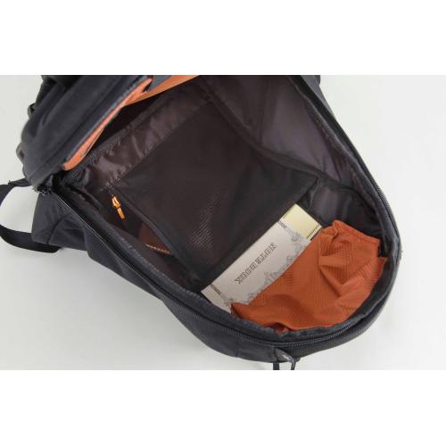 ＜アステリスク＞メットリュック