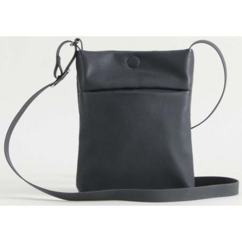 ＜マヴィ プレーン＞サコッシュショルダー