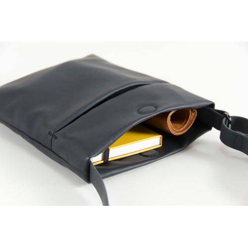 ＜マヴィ プレーン＞サコッシュショルダー