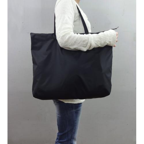 ＜HolidayHoliday＞大型折りたたみファスナートート　Ｓサイズ