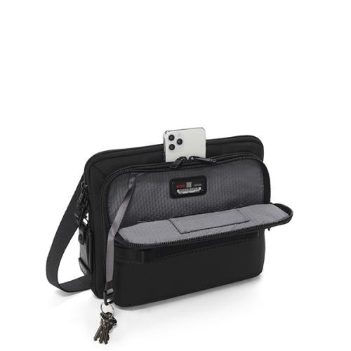 ＜TUMI＞「サーヴィス」クロスボディ