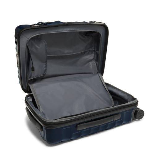 ＜TUMI＞インターナショナル・エクスパンダブル・4ウィール・キャリーオン