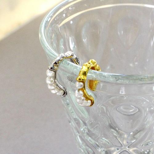 ＜アビステ＞ラインアップパールワンイヤカフ　シルバー