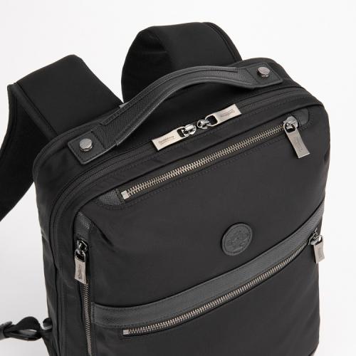 ＜オロビアンコ＞SOLO PER TE / ソロペルテ　リュックサック A4サイズ 13L 92967