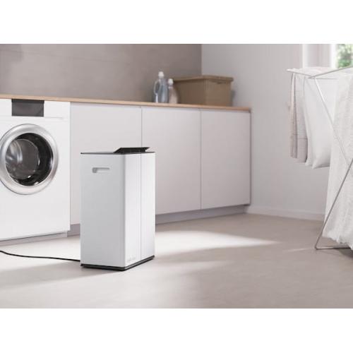 ＜Stadler Form＞Lukas空気清浄除湿機