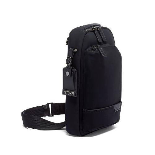 ＜TUMI＞「グレゴリー」スリング