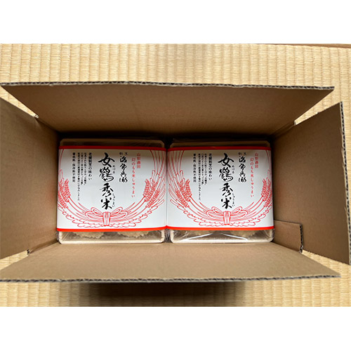 <治郎兵衛>女鶴秀米4ケ入×2箱