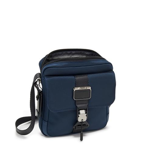 ＜TUMI＞「ジュニア」クロスボディ