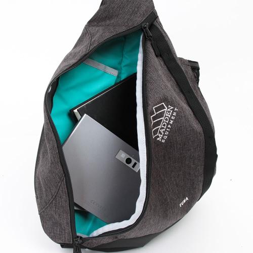 ＜MADDEN＞10Lボディバック EQMK06