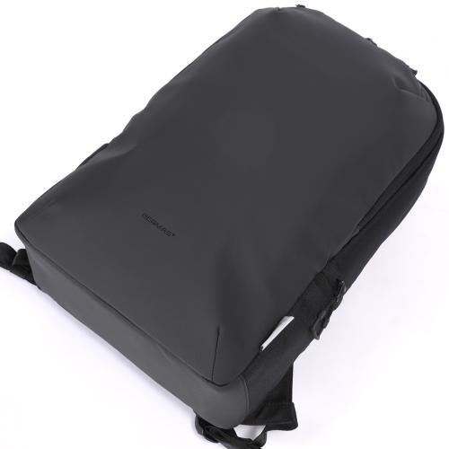 ＜BERMAS＞FreelancerⅡ 2層デイパックM No.60662