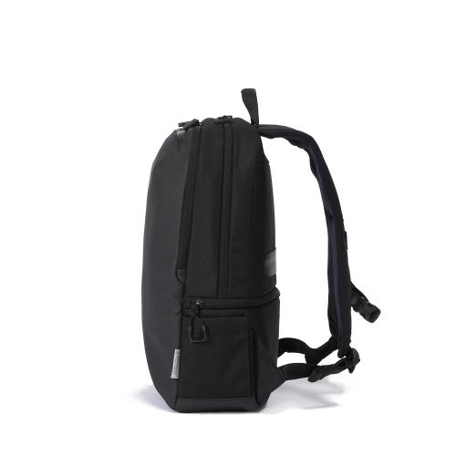 ＜BERMAS＞FreelancerⅡ 2層デイパックM No.60662