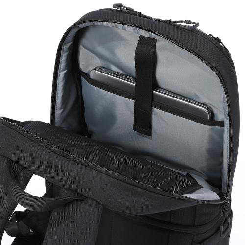 ＜BERMAS＞FreelancerⅡ 2層デイパックM No.60662