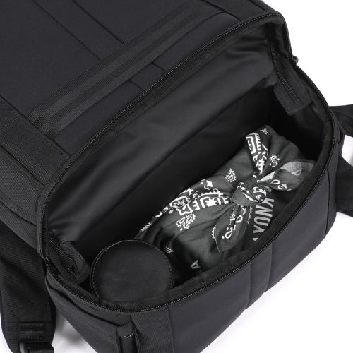 ＜BERMAS＞FreelancerⅡ 2層デイパックM No.60662