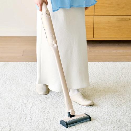 ＜シャーク＞Shark EVOPOWER DX 充電式ハンディクリーナー WV517J