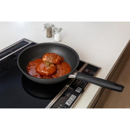 ＜ベストコ＞マイヤーズワン　IHフライパン26cm
