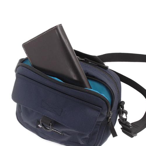 ＜Columbia＞スクエアショルダー  PU8795