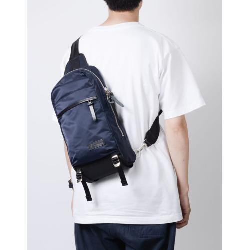 ＜master-piece＞Lightning 02115-v2 BK SLING BAG
