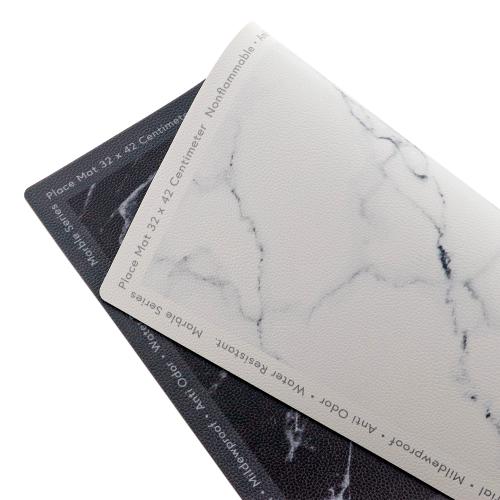 ＜ベストコ＞MARBLE KITCHEN リバーシブル ランチョンマット 32×42cm