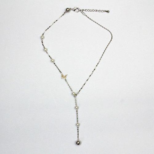 ＜アビステ＞バタフライモチーフ×パールY字ショートネックレス